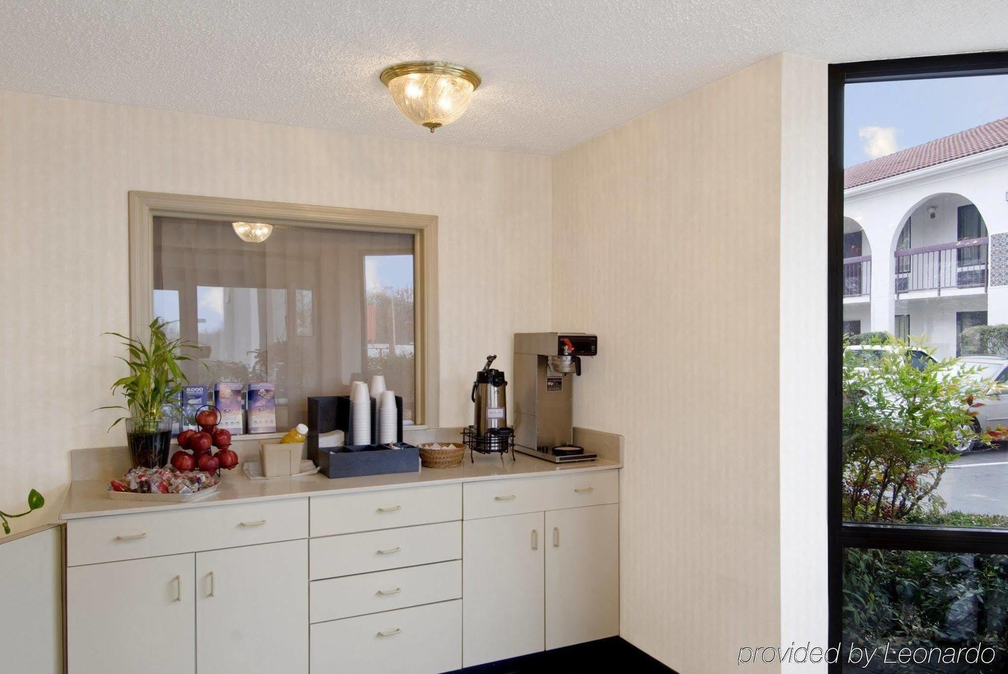Econo Lodge Gainesville Restaurang bild